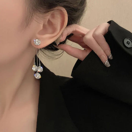 Tertia Honoria Earrings