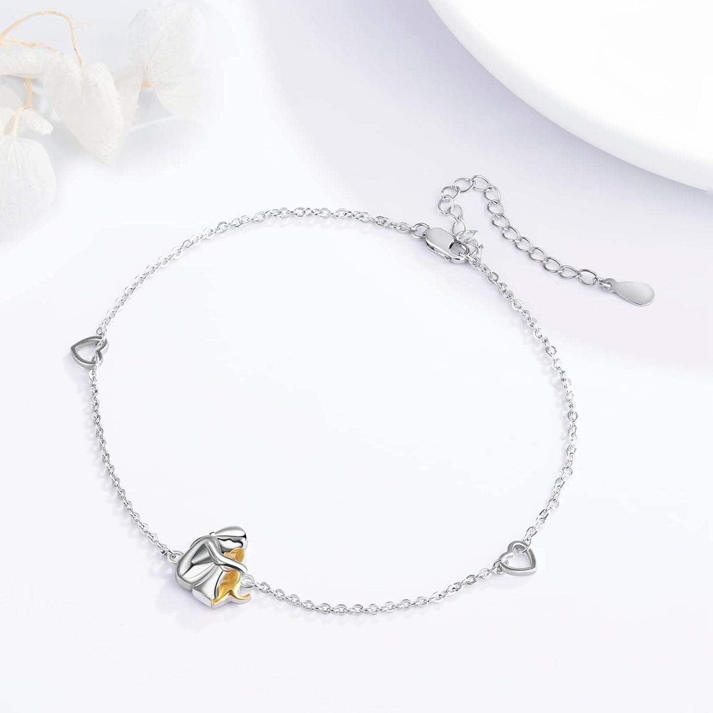 Adjustable Luck Bracelet Ã¢â‚¬â€œ Simple & Charming