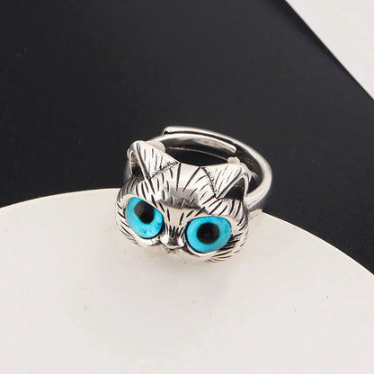 Blue-Eyed Cat Ring Ã¢â‚¬â€œ Playful Vintage Silver Animal Ring for Cat Lovers