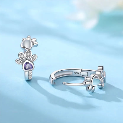 Paw Huggie Earrings in 925 Sterling Silver Ã¢â‚¬â€œ With Zirconia and Heart Gem