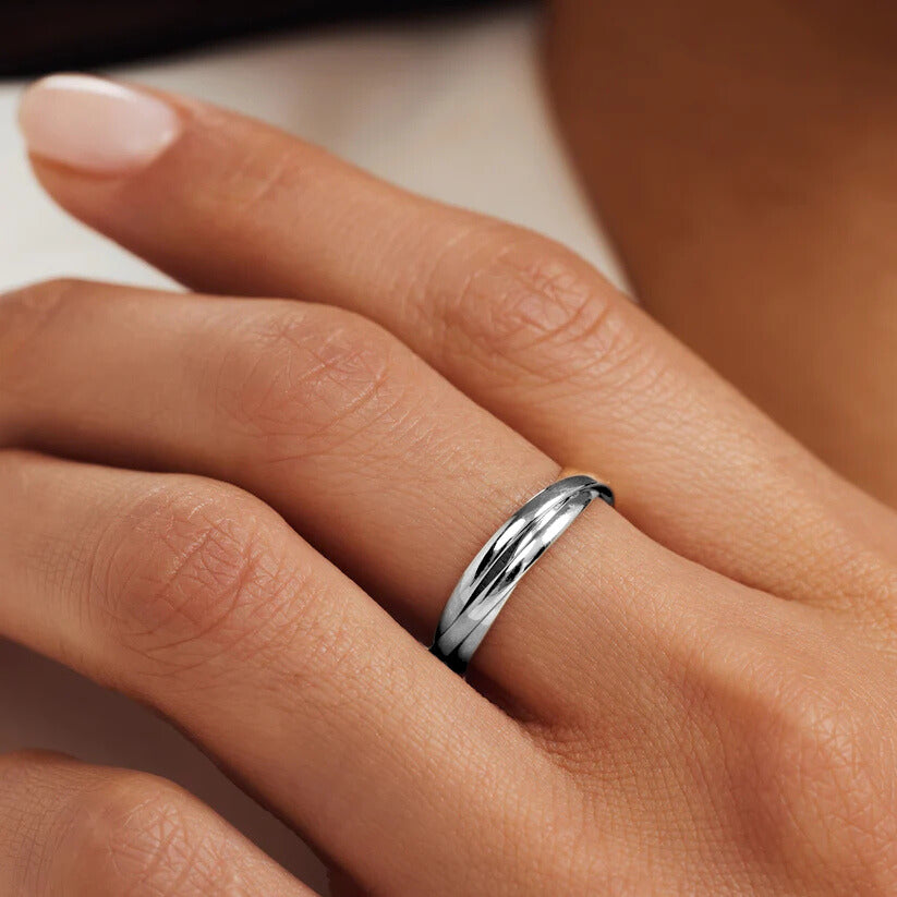 LÃƒÆ’Ã‚Â©na Trielle Ring | White Gold