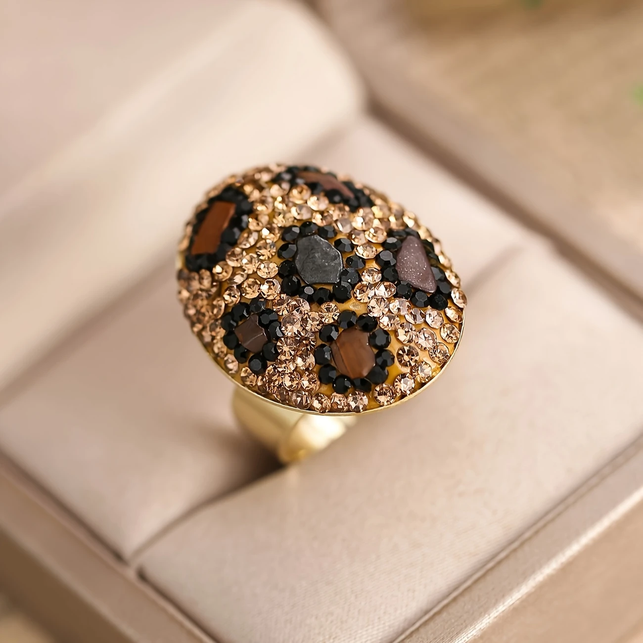 Rounded Inlaid Dark & White Glass Ring