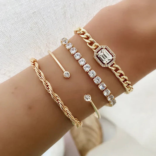 Domitia Calvina Bracelet Set | White Gold
